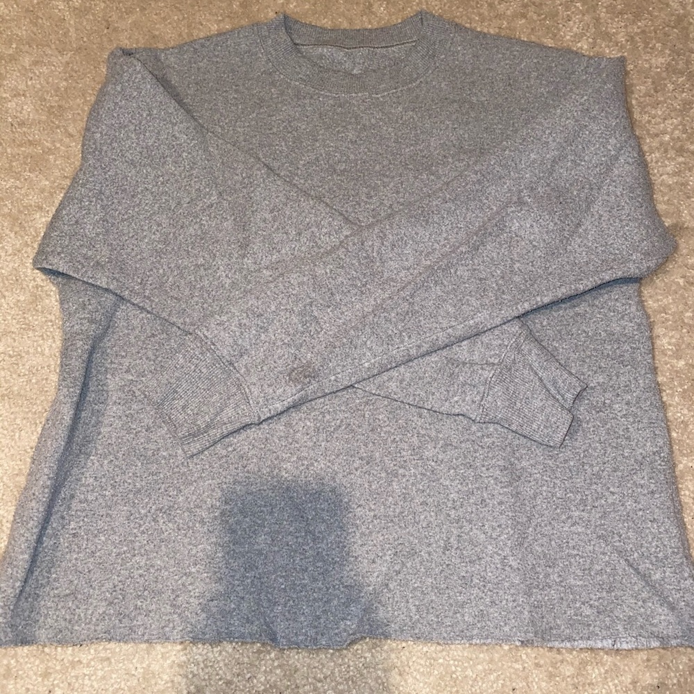 Brandy Melville Cropped Pullover